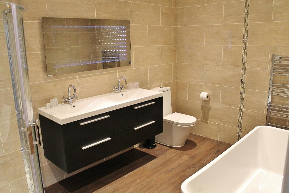 Quay Suite at Boutique By Browns, photo 2